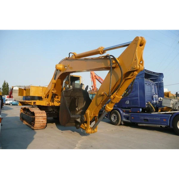 CATERPILLAR 235 EXCAVADORAS DE CADENAS SECTOR CONSTRUCCIÓN.