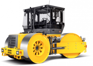 CS1400 Motor Deutz 74 CV Carga lin. estatica del. 52 kg/cm2Carga lin. estatica tras. 46 kg/cm2 Ancho de trabajo 2100 mm Solape de rodillos 50 mm Peso 13.200 Kg Español