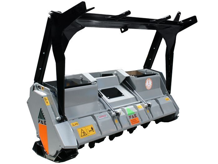 140/U-125-PTO Ancho de Trabajo 1340 mm Potencia Unidad Especial 80-130 CV Rotor Dientes Fijos Diámetro De Trituración 25 cm Español Inglés