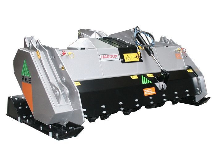 STC 125 Ancho de Trabajo 1340 mm Potencia Tractor 90-110 CV Diámetro Máx. Trituración 30 cm Profundidad Máx. De Trabajo 20 cm Rotor Dientes Fijos Peso 1850 Kg Español Inglés