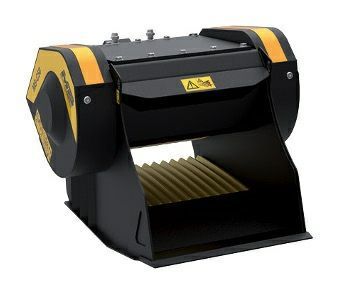 C50 S2 Máquina 4 ton Produccion 10 m3/h Capacidad carga 0,15 m3 Boca 540x250 mm Salida 15-60 mm Caudal 90 l/min Presión 200 bar Peso 750 Kg Español