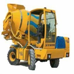 415-2 Potencia 100 CV Capacidad tambor 2,6 m3 Producción 10m3/h Rotación tambor 180º Velocidad MAX 20 km/h Pendiente superable 40% Peso 5.500 Kg Inglés