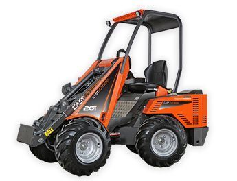 20T Motor ISUZU Potencia 22 CV Bombas 29 l/min Capacidad de carga 600 Kg Altura de descarga 2.780 mm Ancho 1.000 mm Peso 1.040 Kg Inglés