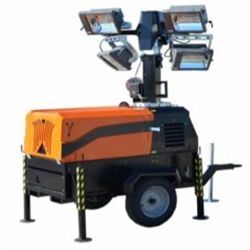 LT8500 MH Motor KUBOTA Potencia 15,4 CV Funcionamiento 43 h Altura MAX. 8,5 m Área de iluminación 4.000 m2 Luces 4X1.1.000W haluro Vida útil 2.000 h Inglés