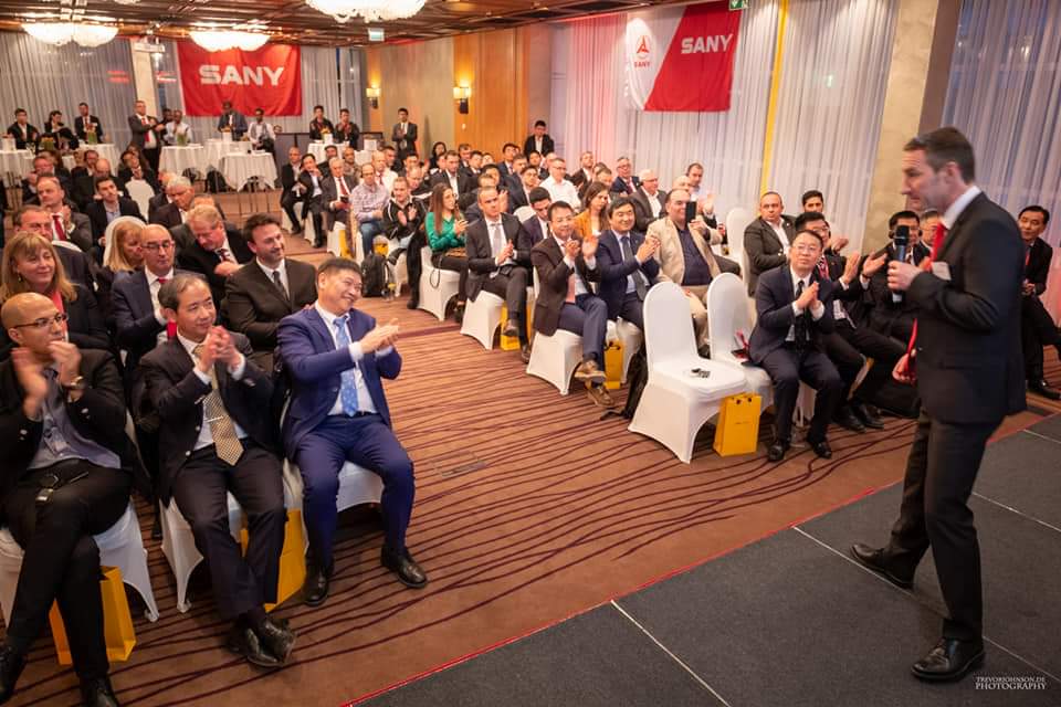 PRIMER PREMIO AL DISTRIBUIDOR DEL AÑO 2018