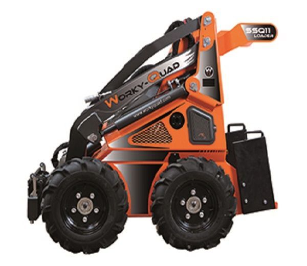 SSQ11 Motor HONDA Potencia 11,7 CV Bombas 21,6 l/min Capacidad de carga 280 Kg Altura de descarga 2.050 mm Ancho 740 mm Peso 630 Kg Italiano