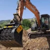 MB-HDS412 trabajando en excavadora de 14 ton para cribado de materiales.