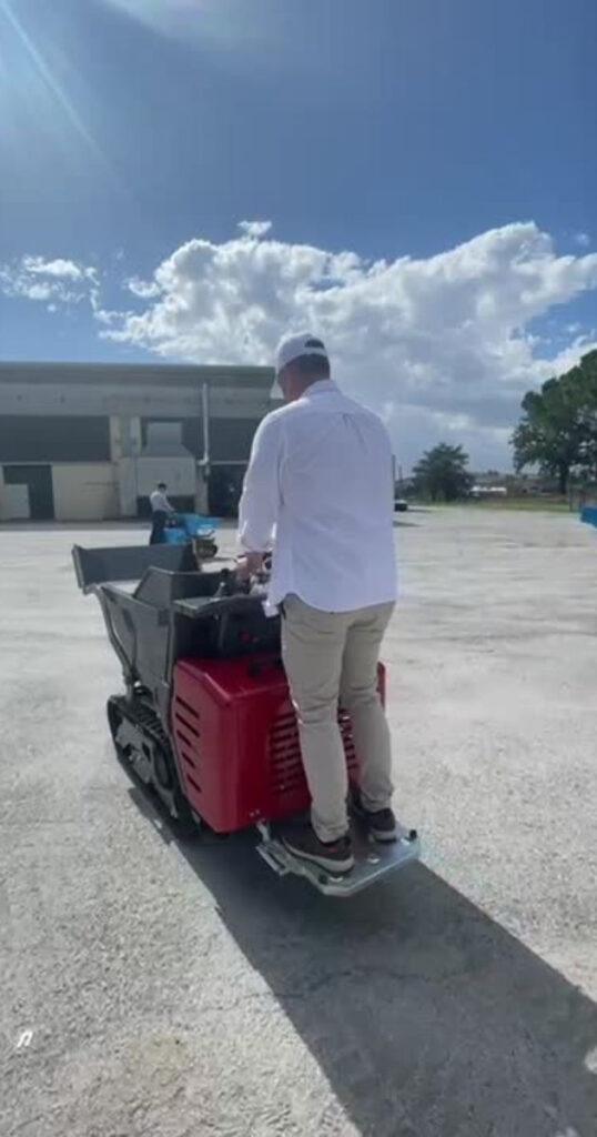 Maquinaria de construcción Messersi, dumpers italianos innovadores para obras de alta eficiencia.