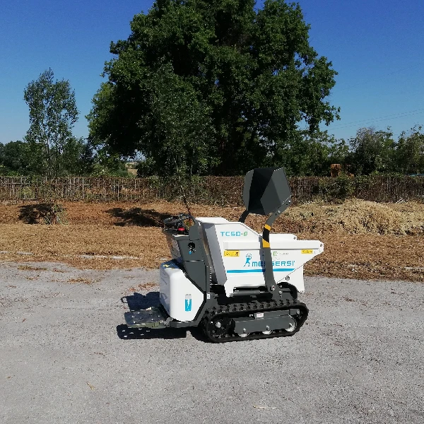 MiniDumper eléctrico Messersi TC50e, ideal para transporte en obra pública y construcción.