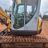 Cabina cerrada de la excavadora Wacker Neuson 75 Z 3 con puerta de cristal en GRUPOCIBSA.