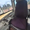 Asiento y controles de la cabina de la excavadora Wacker Neuson 75 Z 3 en GRUPOCIBSA.
