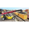 Reachstacker SANY SRSC4535G5 trabajando en terminal ferroviaria.