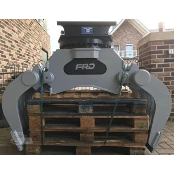 Pinza de Manipulación FURUKAWA FDG20-PL en base de transporte con rotación; modelos FDG60-PL, FDG50-PL, FDG40-PL, FDG35-PL, FDG30-PL, FDG20-PL, FDG15-PL y FDG05-PL.