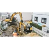 SANY SY16C abriendo zanja en calle con canopy y luces de trabajo; miniexcavadora compacta para redes y acometidas.