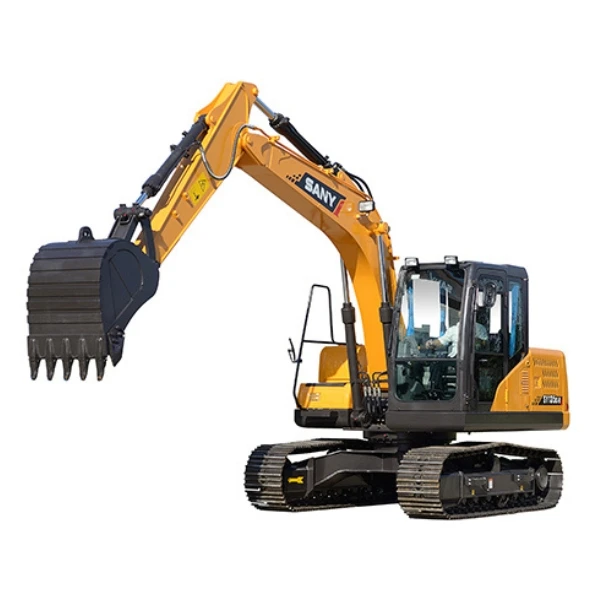 SANY SY75C excavadora giratoria de cadenas con cabina cerrada trabajando en reciclaje; motor Yanmar Stage V 57 CV y peso operativo 7.280 kg.