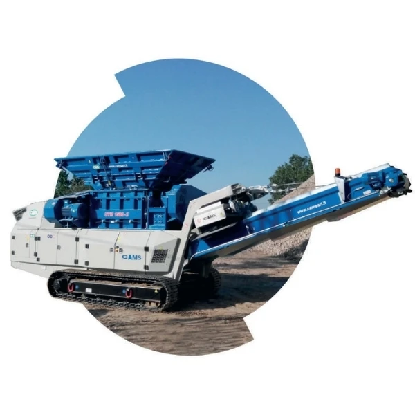 Multiprocesador CAMS UTM 1500, UTM 1200, UTM 1000 y UTM 750 en trabajo de trituracion movil para reciclaje y demolicion GRUPOCIBSA.